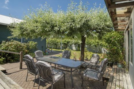 Photo of property in 186 Beach Road, Katikati, 3178