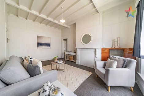 Photo of property in 8 Roxburgh Grove, Petone, Lower Hutt, 5012