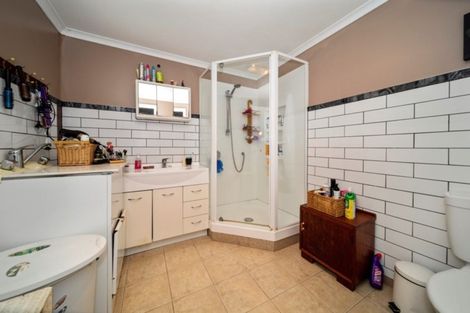 Photo of property in 50a Sole Avenue, Bell Block, New Plymouth, 4312