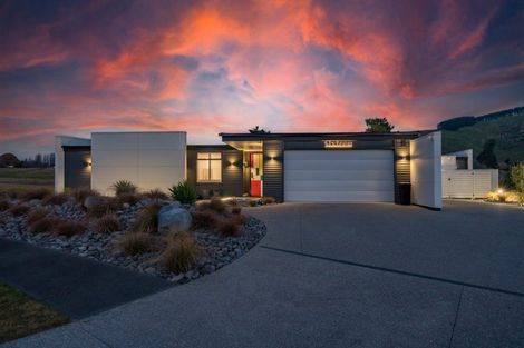 Photo of property in 16 The Fairways, Kinloch, Taupo, 3377