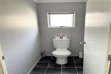 Photo of property in 48 Penrod Drive, Bell Block, New Plymouth, 4312