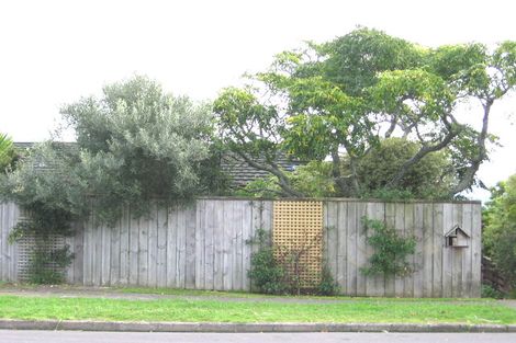 Photo of property in 72a Bleakhouse Road, Howick, Auckland, 2014