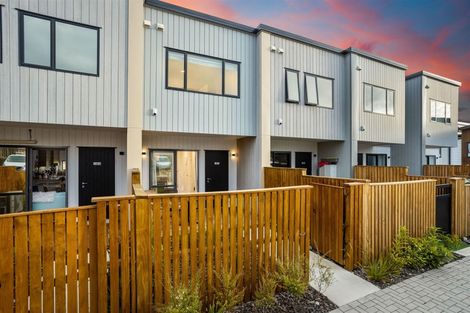 Photo of property in 132c Tiriwa Drive, Massey, Auckland, 0614