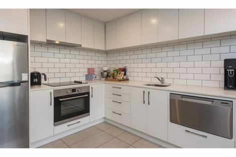 Photo of property in 1036b Colombo Street, St Albans, Christchurch, 8014