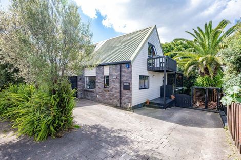 Photo of property in 5b Ross View Terrace, Dinsdale, Hamilton, 3204