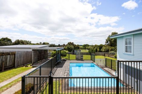 Photo of property in 12 Pirongia Road, Te Awamutu, 3800