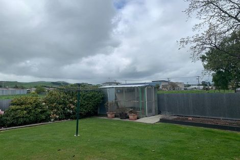 Photo of property in 10 Moa Place, Gore, 9710