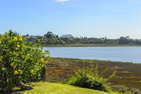Photo of property in 8b Novella Place, Brookfield, Tauranga, 3110