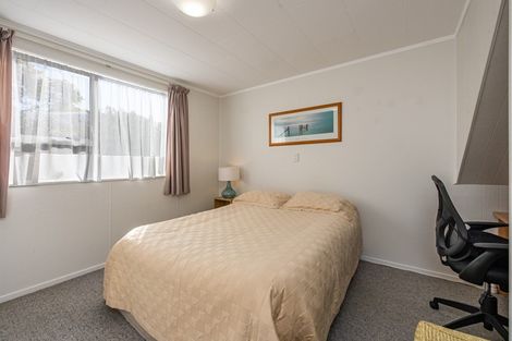 Photo of property in 22 Chums Road, Paraparaumu Beach, Paraparaumu, 5032