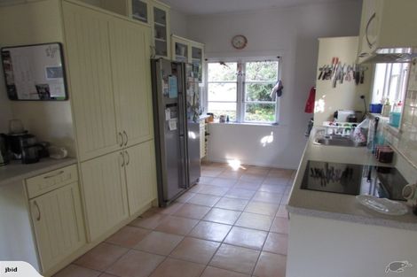 Photo of property in 404 Muritai Road, Eastbourne, Lower Hutt, 5013