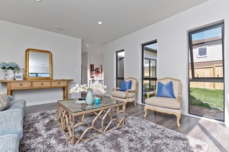 Photo of property in 3 Crompton Place, Orewa, 0931