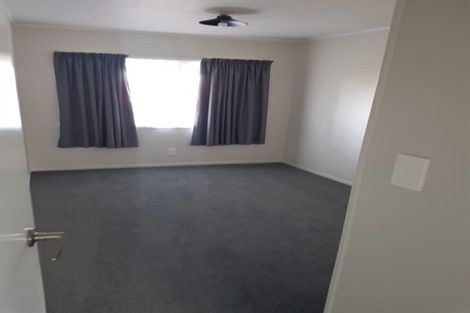 Photo of property in 6 Felicity Place, Unsworth Heights, Auckland, 0632