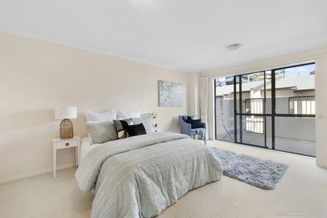 Photo of property in 83h Hill Street, Thorndon, Wellington, 6011