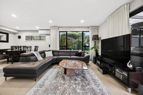 Photo of property in 1 Bella Vista Drive, Gulf Harbour, Whangaparaoa, 0930
