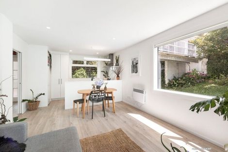 Photo of property in 83 Washington Avenue, Brooklyn, Wellington, 6021