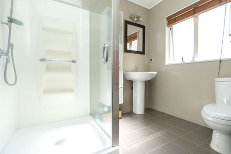 Photo of property in 15 Palliser Drive, Huntington, Hamilton, 3210