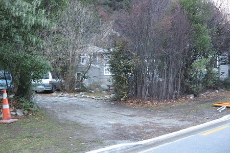 Photo of property in 121 Hallenstein Street, Queenstown, 9300