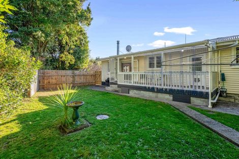 Photo of property in 54 Freemans Road, Otaki, 5512