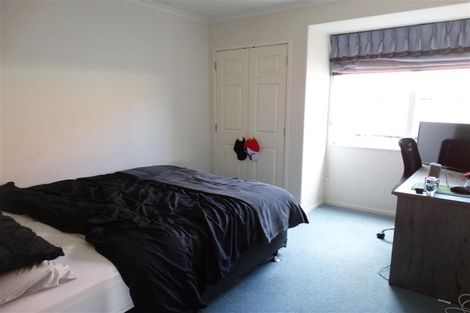 Photo of property in 92 Bob Charles Drive, Golflands, Auckland, 2013