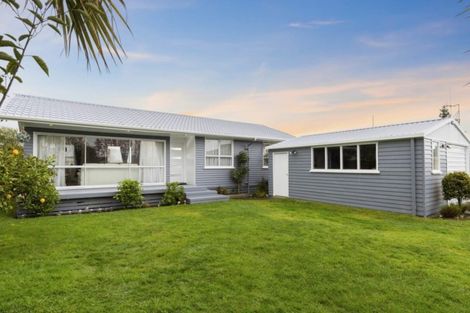 Photo of property in 41b Lyn Grove, Papamoa Beach, Papamoa, 3118