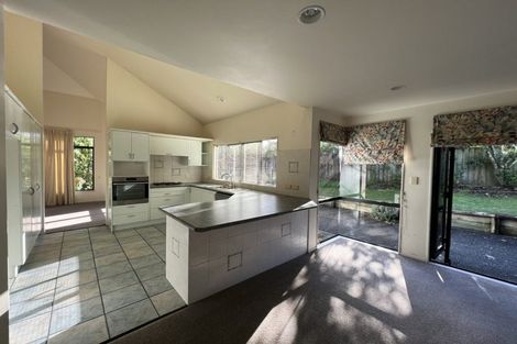 Photo of property in 6 Lucas Way, Albany, Auckland, 0632