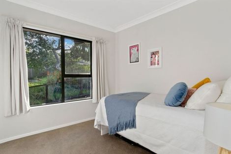 Photo of property in 2/14 Spencer Road, Pinehill, Auckland, 0632