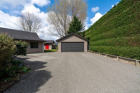 Photo of property in 45 Takapu Road, Manakau, Levin, 5573