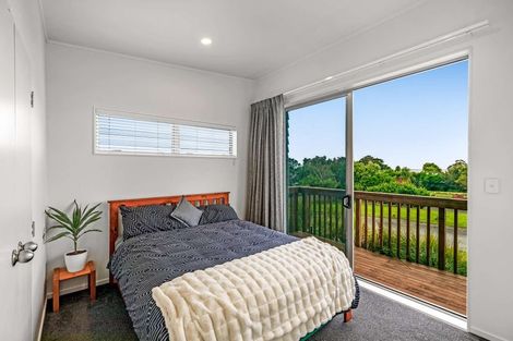Photo of property in 24 Omana Avenue, Shelly Beach, Helensville, 0874