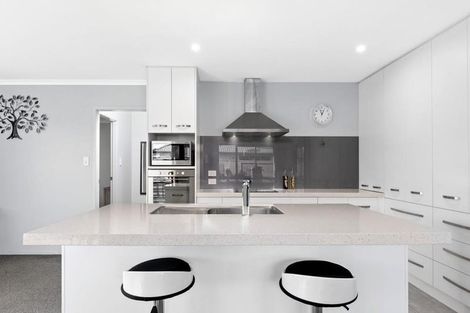 Photo of property in 3 North Bay Road, Pyes Pa, Tauranga, 3112