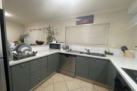 Photo of property in 47 Tiri Tiri Road, Birkdale, Auckland, 0626