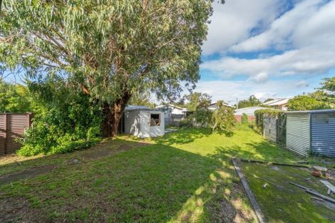 Photo of property in 15 Hardie Grove, Featherston, 5710