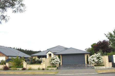 Photo of property in 57 Forest Drive, Parklands, Christchurch, 8083
