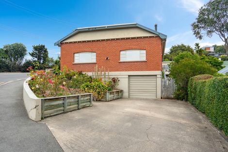 Photo of property in 36 Middleton Road, Kew, Dunedin, 9012