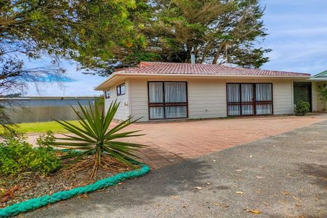 Photo of property in 23a Kauwhata Street, Himatangi Beach, Foxton, 4891