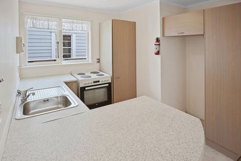 Photo of property in 71b Commercial Road, Helensville, 0800