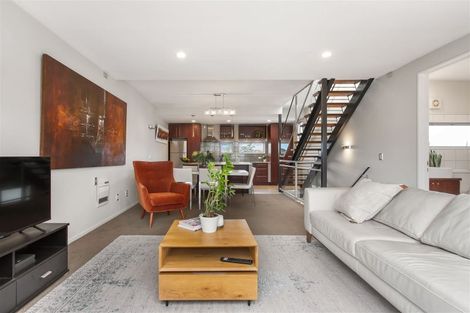 Photo of property in 2/117 Canon Street, Edgeware, Christchurch, 8013