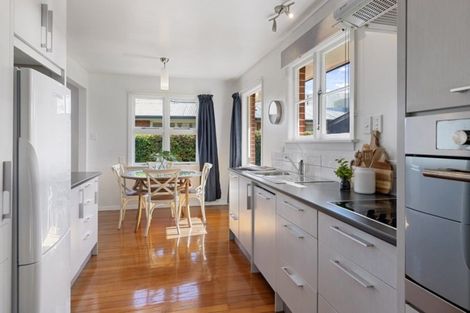 Photo of property in 33 Arthur Street, Upper Riccarton, Christchurch, 8041