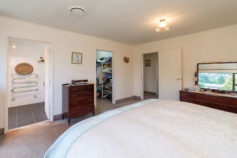 Photo of property in 80 Grand Vue Road, Kawaha Point, Rotorua, 3010