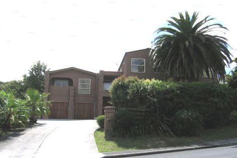 Photo of property in 820 Beach Road, Browns Bay, Auckland, 0630