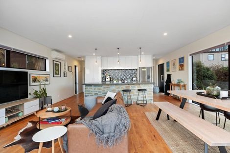 Photo of property in 45 Dart Place, Fernhill, Queenstown, 9300