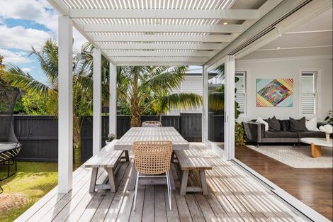 Photo of property in 10 Asquith Avenue, Mount Albert, Auckland, 1025