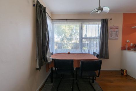 Photo of property in 72 Mount View Road, Melville, Hamilton, 3206