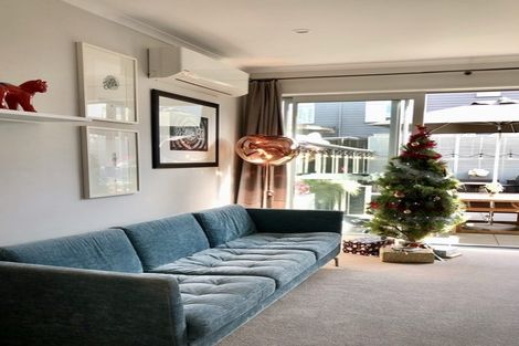 Photo of property in 47 Glidepath Road, Hobsonville, Auckland, 0616