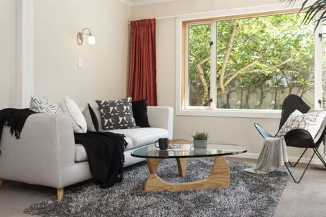 Photo of property in 110 Clyde Road, Ilam, Christchurch, 8041