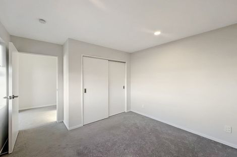 Photo of property in 42d Farringdon Street, Glen Innes, Auckland, 1072