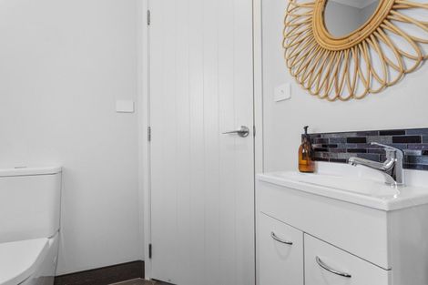 Photo of property in 24 Ocean View Road, Coastlands, Whakatane, 3120