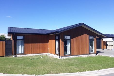 Photo of property in 6 Ader Close, Halswell, Christchurch, 8025