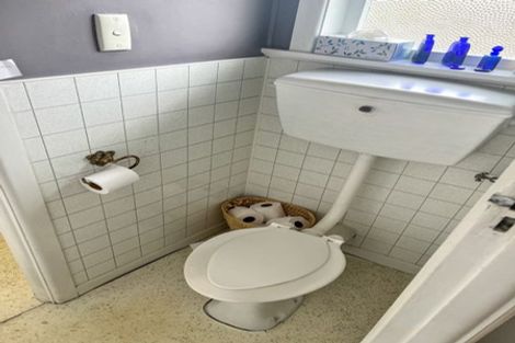 Photo of property in 26 Vanguard Road, Kelston, Auckland, 0602