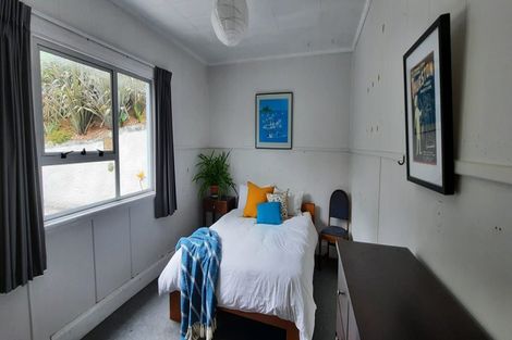 Photo of property in 6 Carlisle Street, Island Bay, Wellington, 6023