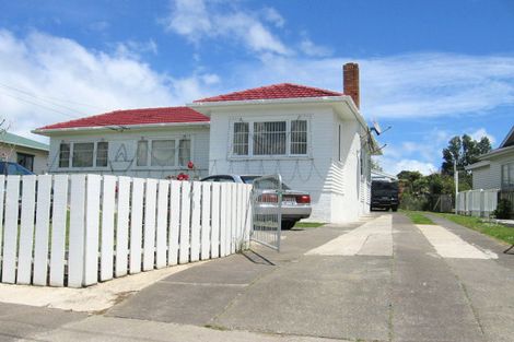 Photo of property in 14 Station Road, Papatoetoe, Auckland, 2025